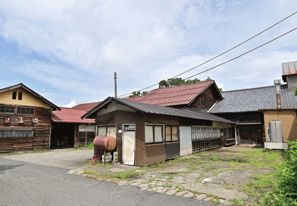 Niigata Sake Travel Recommendations <Linha do Rio Agano: Cidade de Gosen, Cidade de Agano e Cidade de Agano