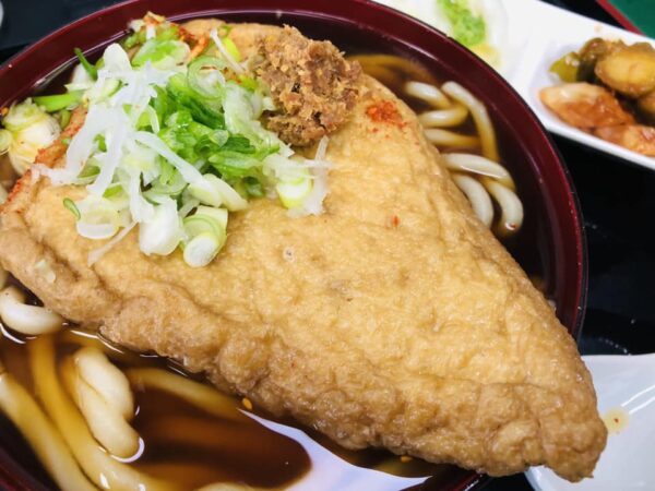 Niigata Sake Travel Recommendations <Linha do Rio Agano: Cidade de Gosen, Cidade de Agano e Cidade de Agano