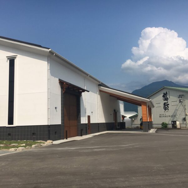 Niigata Sake Travel Recommendations < Cidade de Niigata Sake, Cidade de Uonuma, Cidade de Minami Uonuma, Cidade de Yuzawa, Cidade de Tokamachi, Cidade de Tsunan 1) Viagem de comboio.