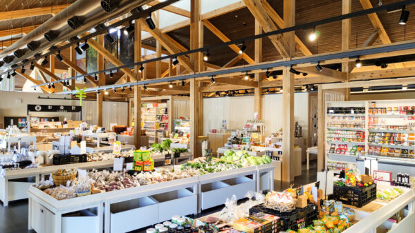 Niigata Sake Travel Recommendations <Linha do Rio Agano: Cidade de Gosen, Cidade de Agano e Cidade de Agano