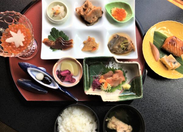 Compatibility!　Niigata's local cuisine and Niigata sake.